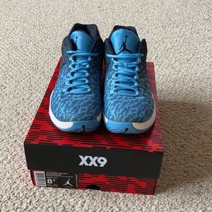 Air Jordan xx9 low size 8.5